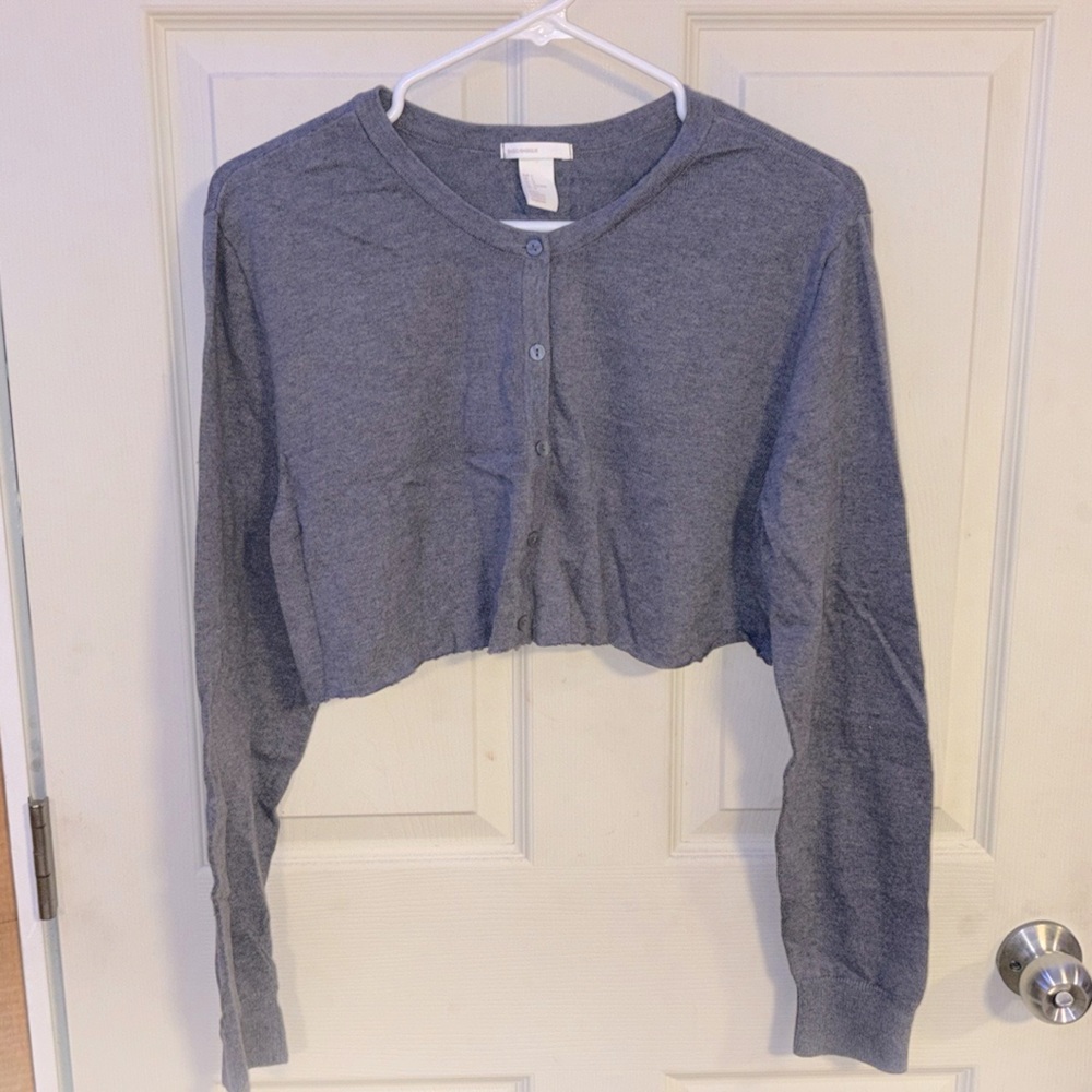 🪻3/$30 cropped longsleeve top!🪻